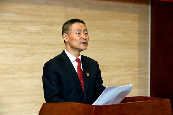 壹定发集团一届一次全委会选举出新一届辅导集体 斯泽夫当选壹定发党委书记